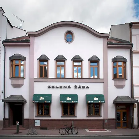 Zelená žába
