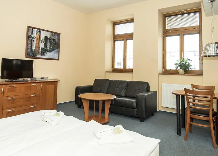 Pensionat Zelena Zaba 3*